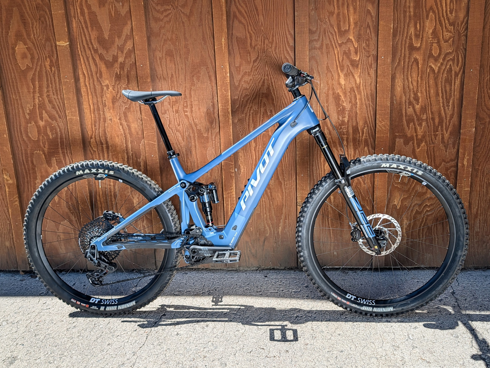 Pivot 2026 Pivot Shuttle AM Pro X0 29"