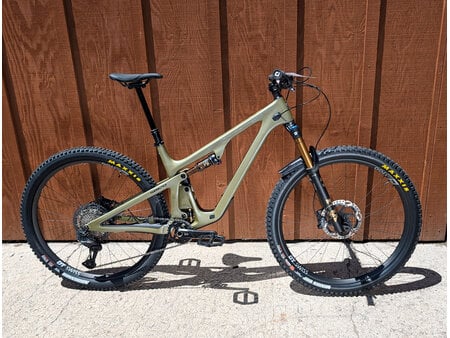 Yeti 2026 Yeti SB120 T1 XT Di2 29"