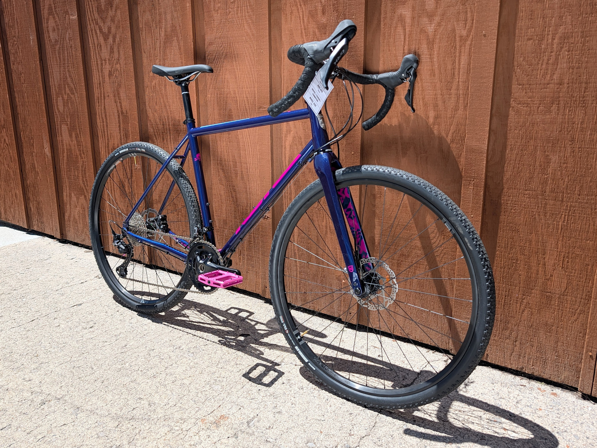 Kona Kona Rove LTD