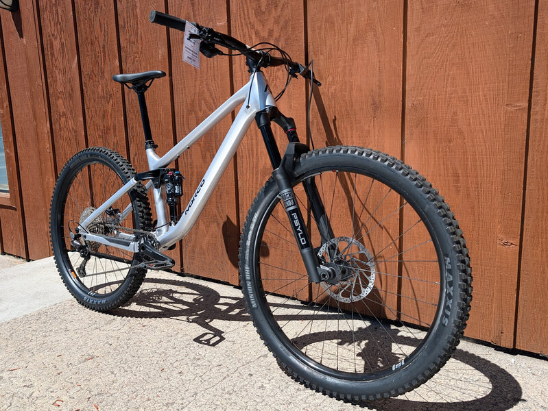 2026 Norco Fluid FS A2 29