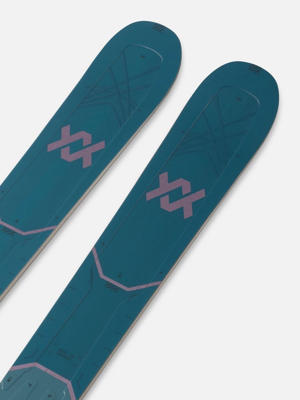 Volkl 2027 Volkl W's Mantra 88