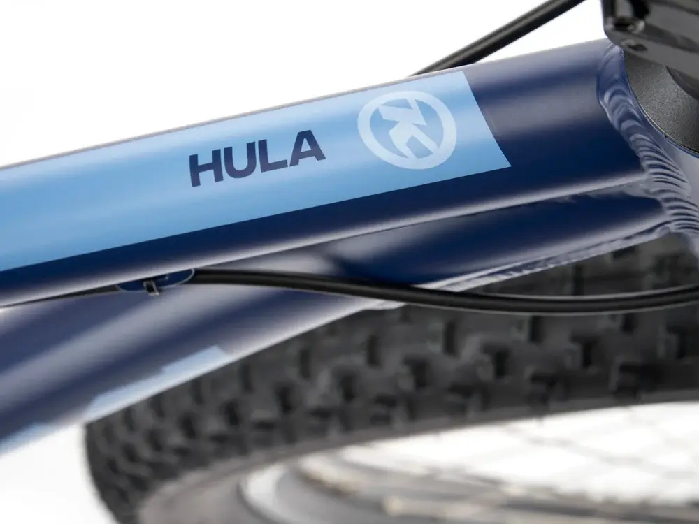 Kona Kona Hula 24"