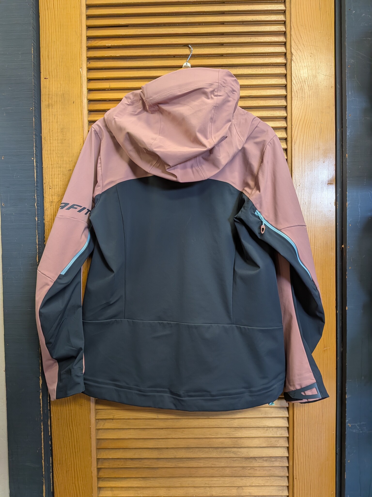 Dynafit Used - Dynafit Radical W's Soft Shell Ski Jacket Moka Rosa/Blueberry Medium