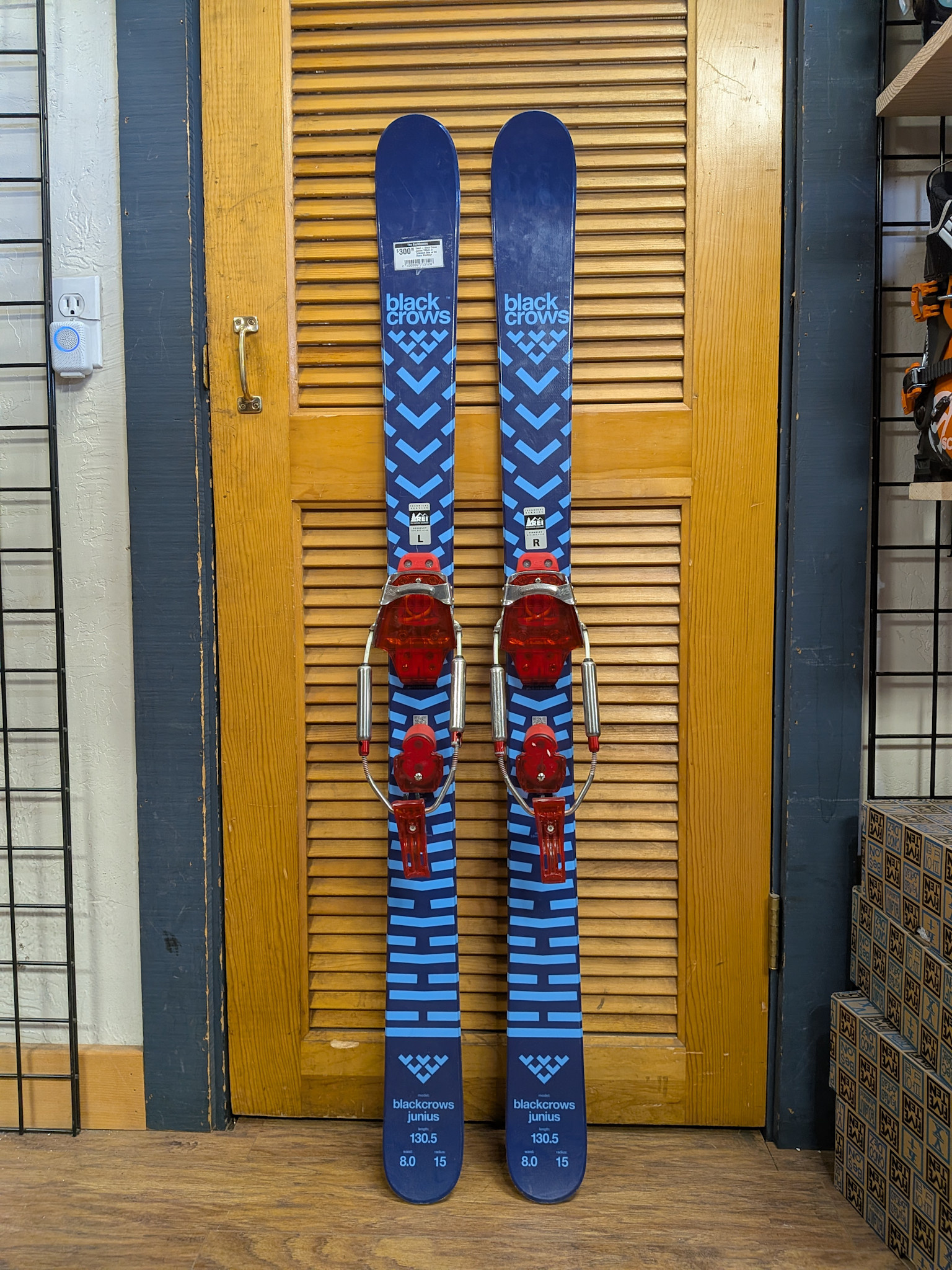 Black Crows Used - Black Crows Junius 130cm Jr Telemark Skis w/ G3 75mm Bindings