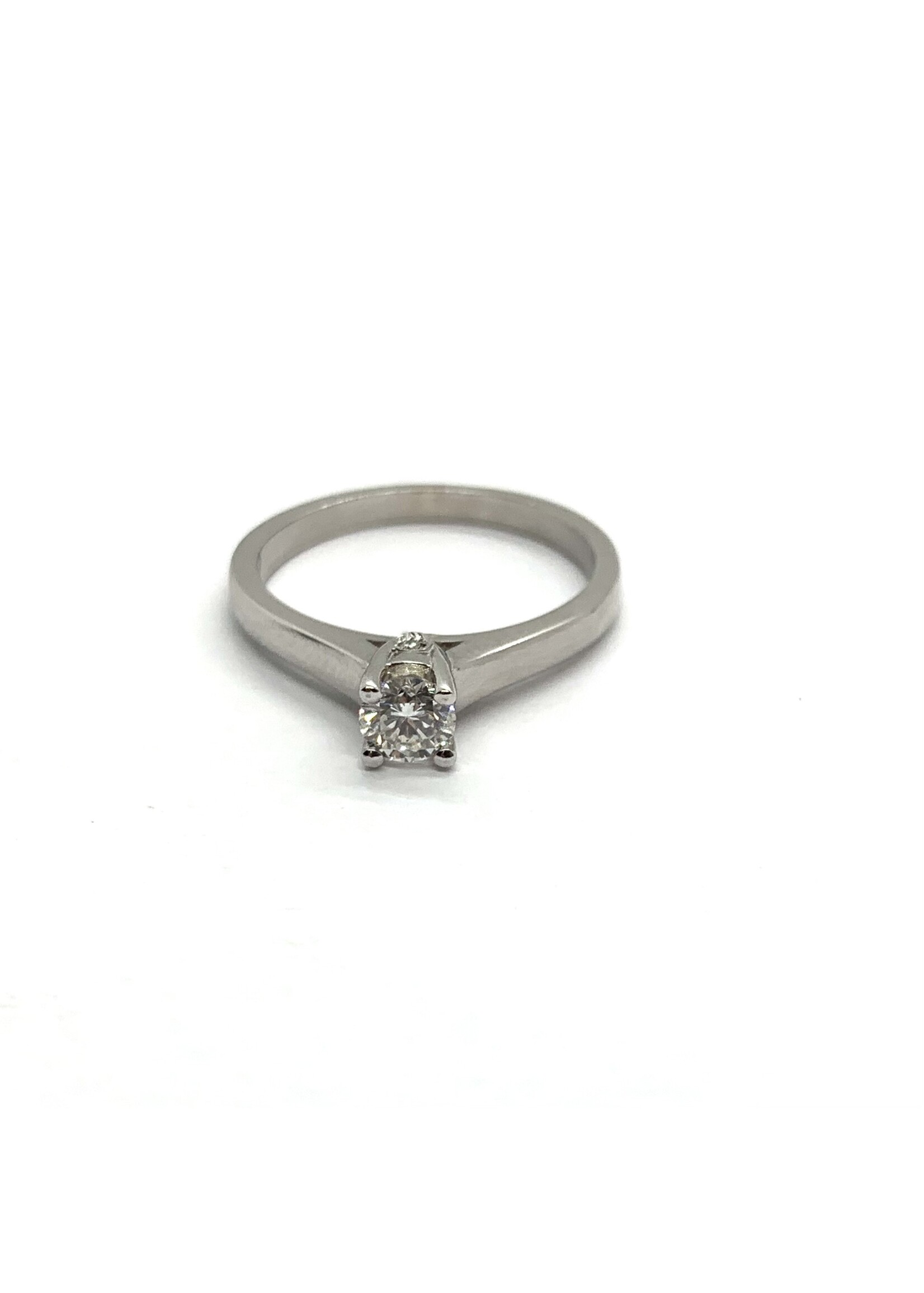 Bague solitaire avec diamant Canadien Or blanc 14K