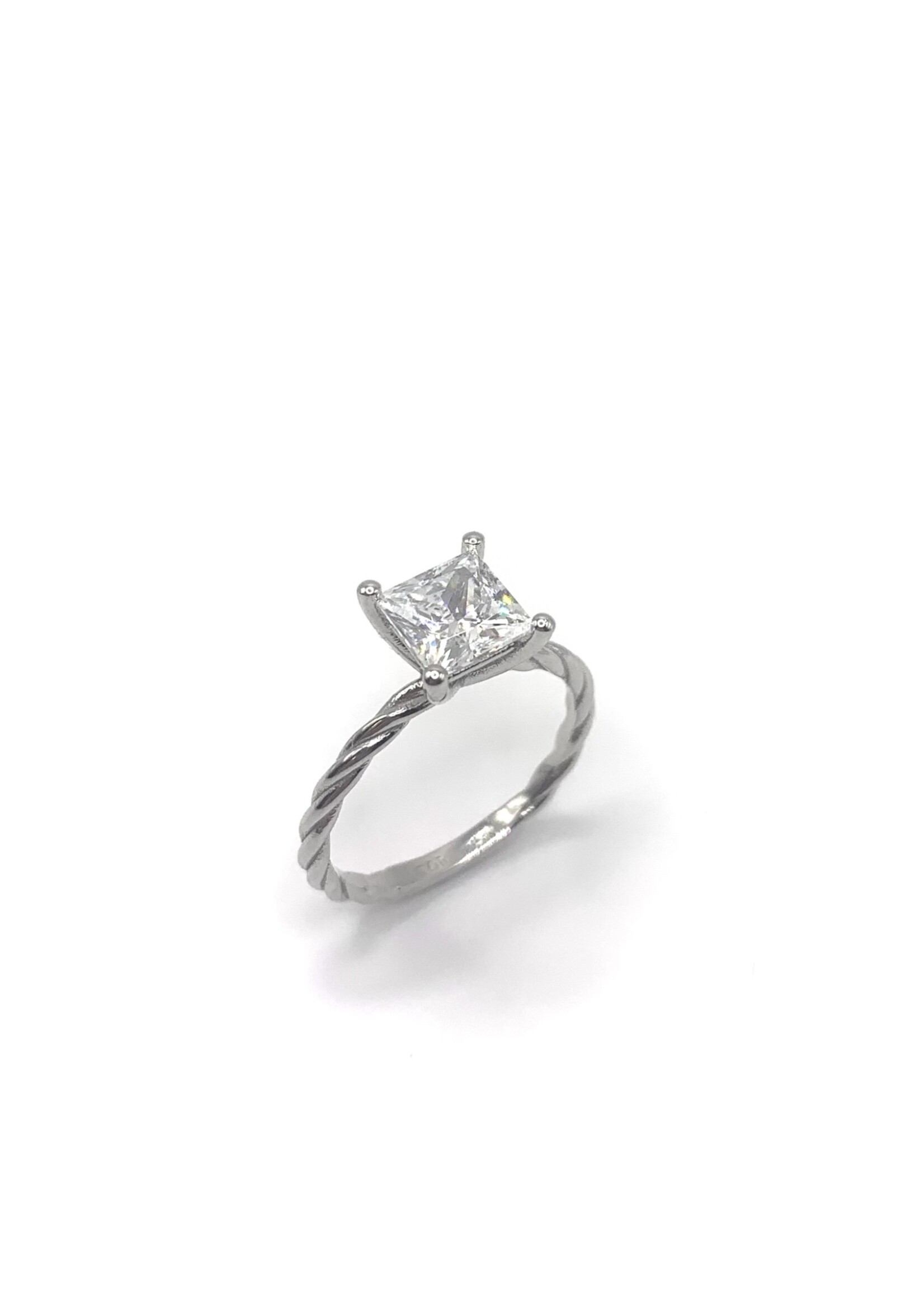 PARÉ Bague torsade solitaire princesse en Or blanc 10K
