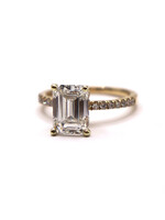 PARÉ Bague solitaire avec diamant «Emerald cut» de 3,5 carat en Or 14K