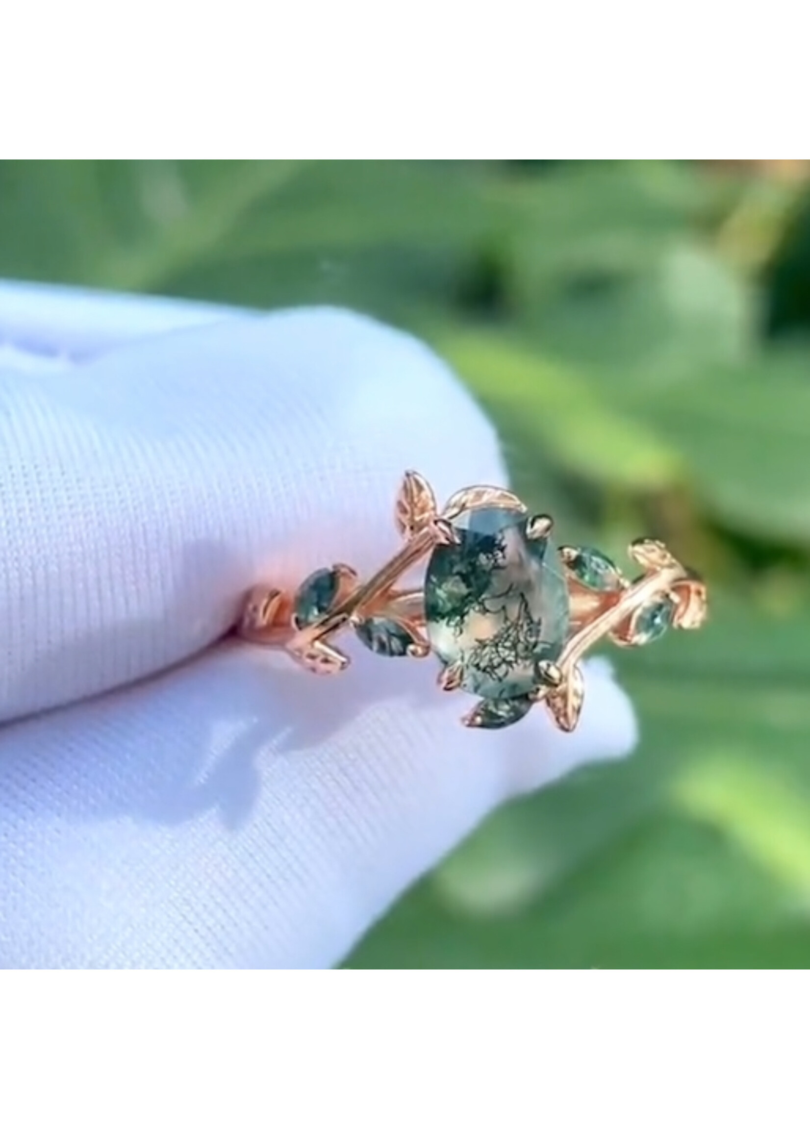 PARÉ La "Agata'' Bague solitaire en Or 10k avec  agate mousse