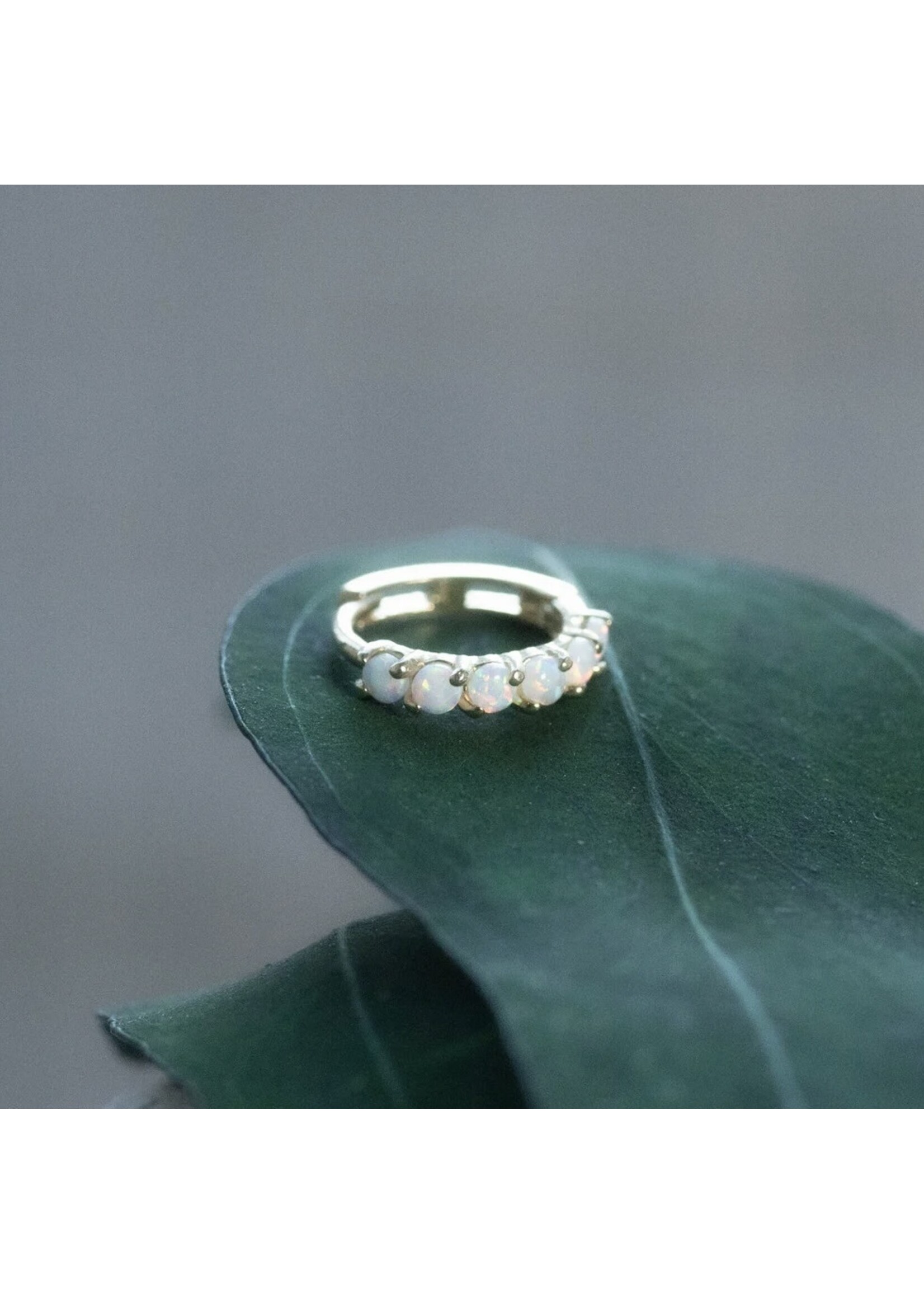 Bijou d'oreille anneau Hélix \ Tragus avec opales véritables en Or 14k