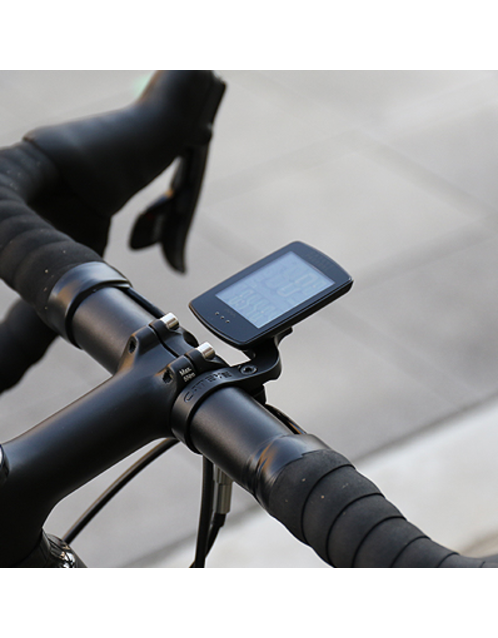 CatEye CatEye, Padrone Stealth, Computer, GPS: No, HR: No, Cadence: No, Black, With OF-100 Bracket