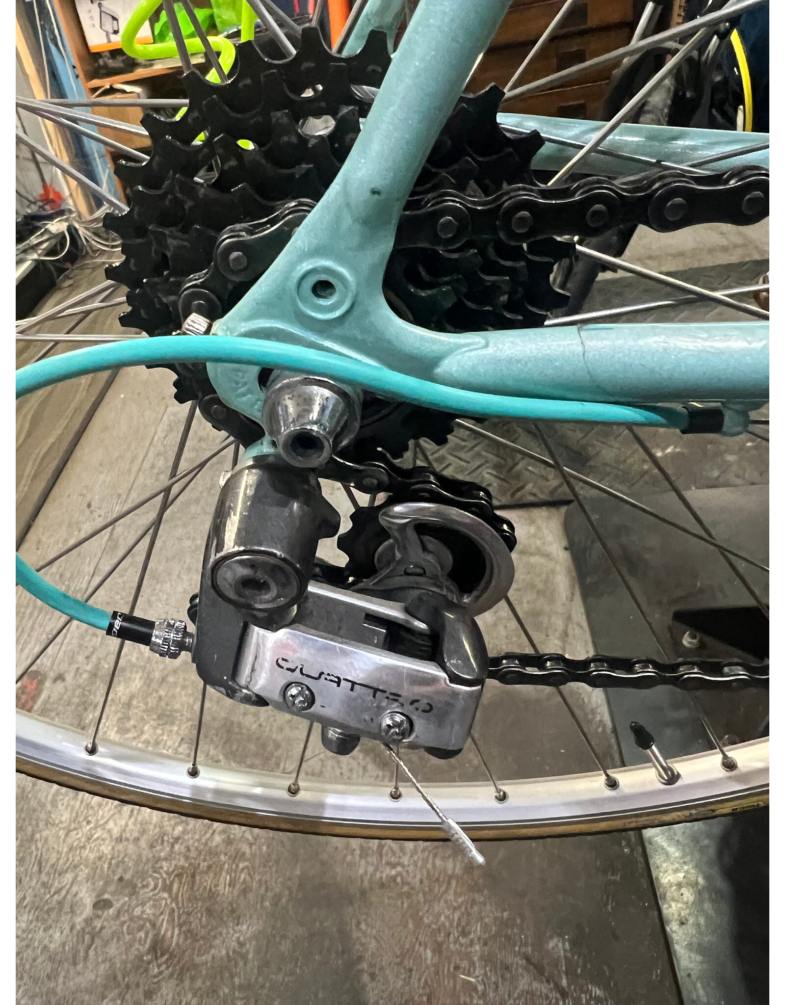 BIANCHI Classic Italian Bianchi Quattro road bike - small
