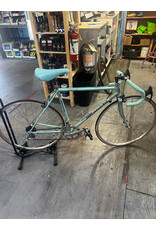 BIANCHI Classic Italian Bianchi Quattro road bike - small