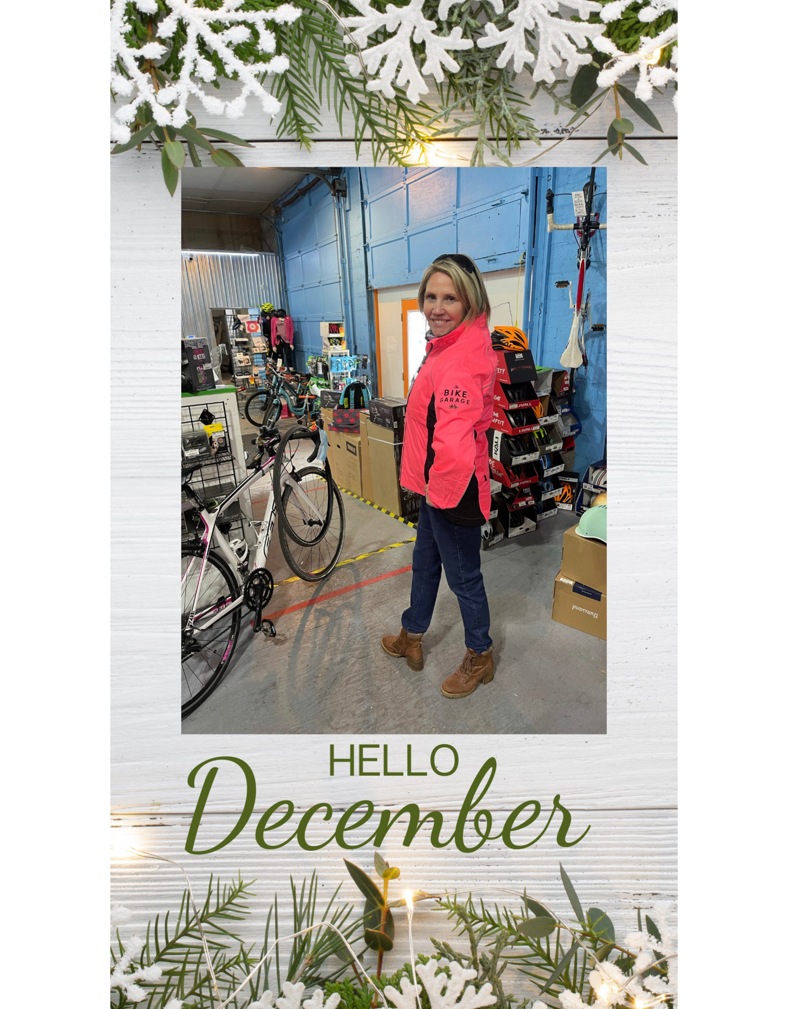 MTN Warehouse BG Gear Adrenaline Womens Iso Viz Jacket size 2 last one