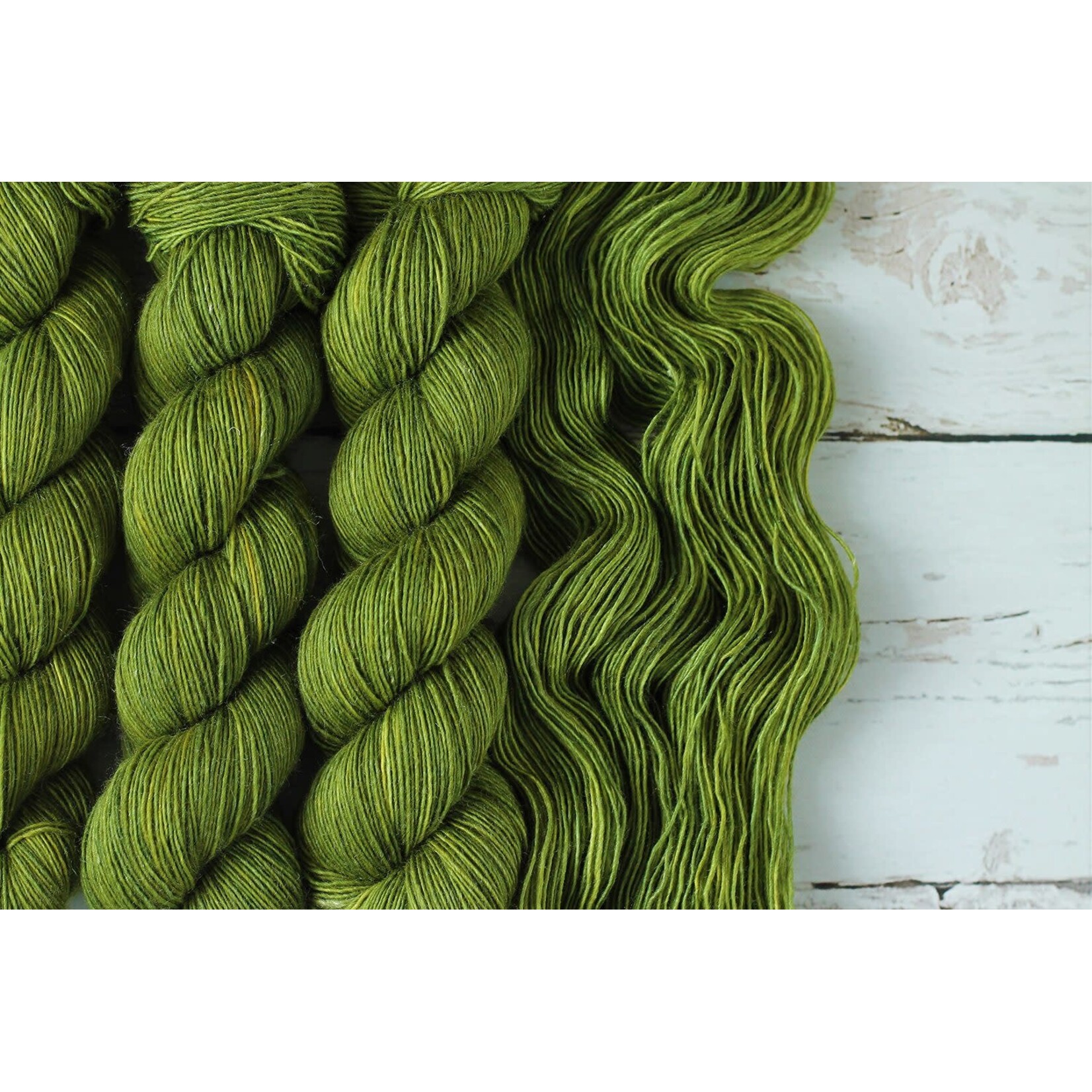 Julie Asselin Julie Asselin -Leizu DK -  Shetland