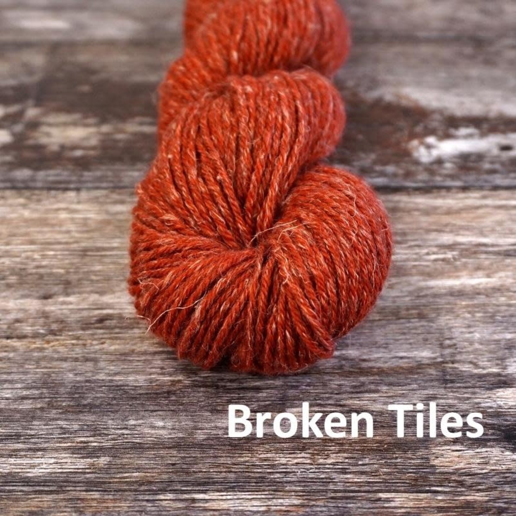 Nua - Broken Tiles 9814