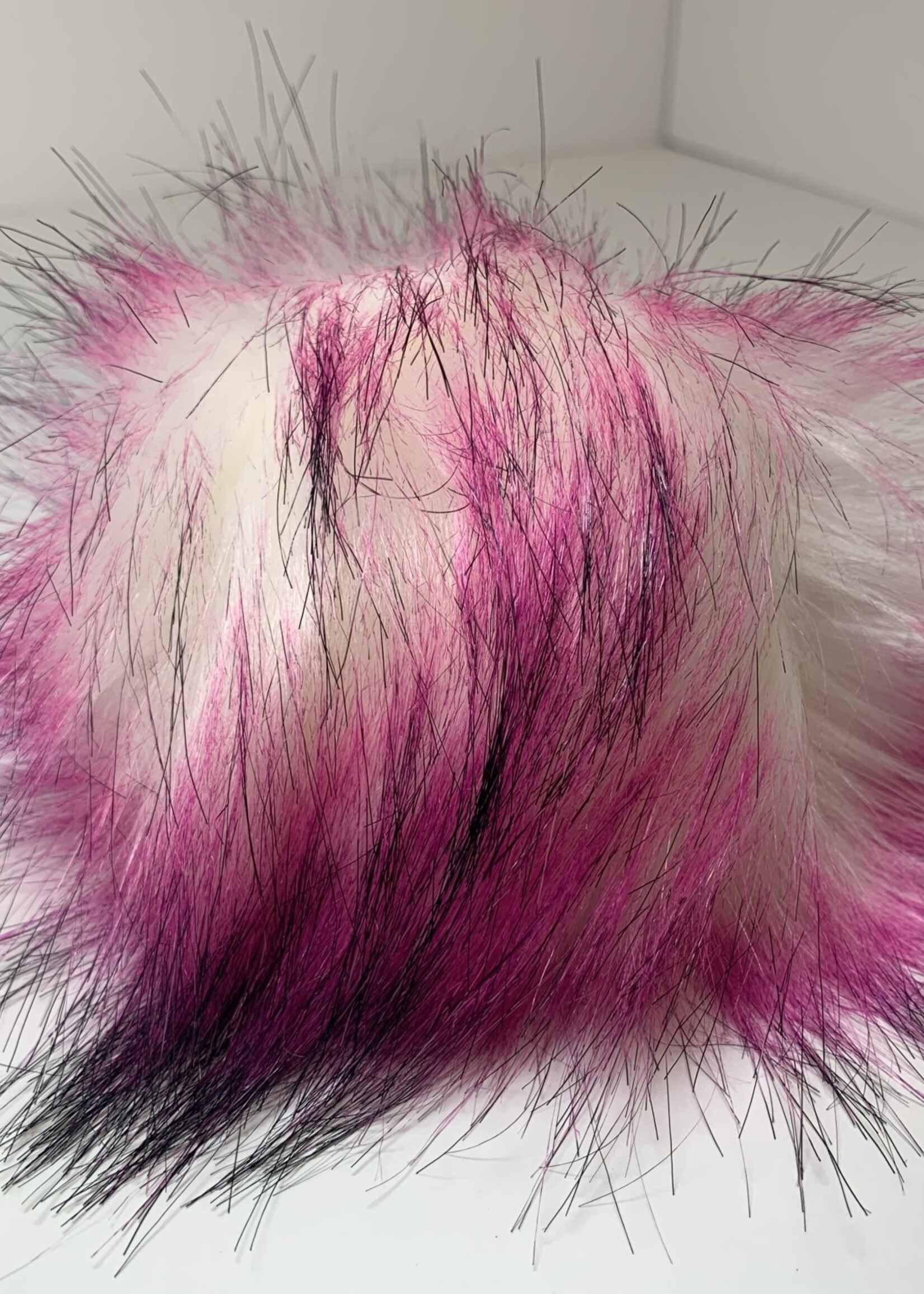 Estelle Yarns Estelle Pom Poms - Snap On - Orchid