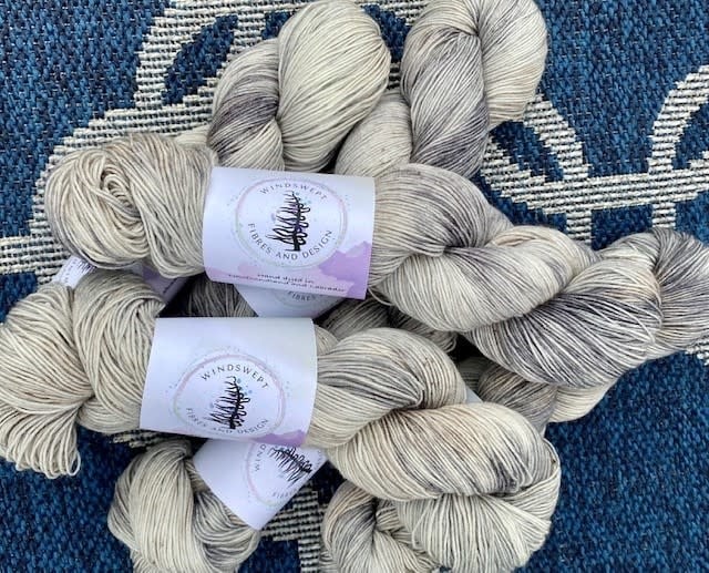 Windswept Fibres & Design WF BFL 75/25 - Driftwood