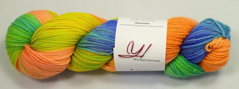 The Yarns of Rhichard Devrieze RD SIROCCO DK - You Spin Me Round
