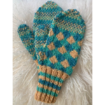 Briggs and Little Little Bay Islands Mittens Kit with Pattern