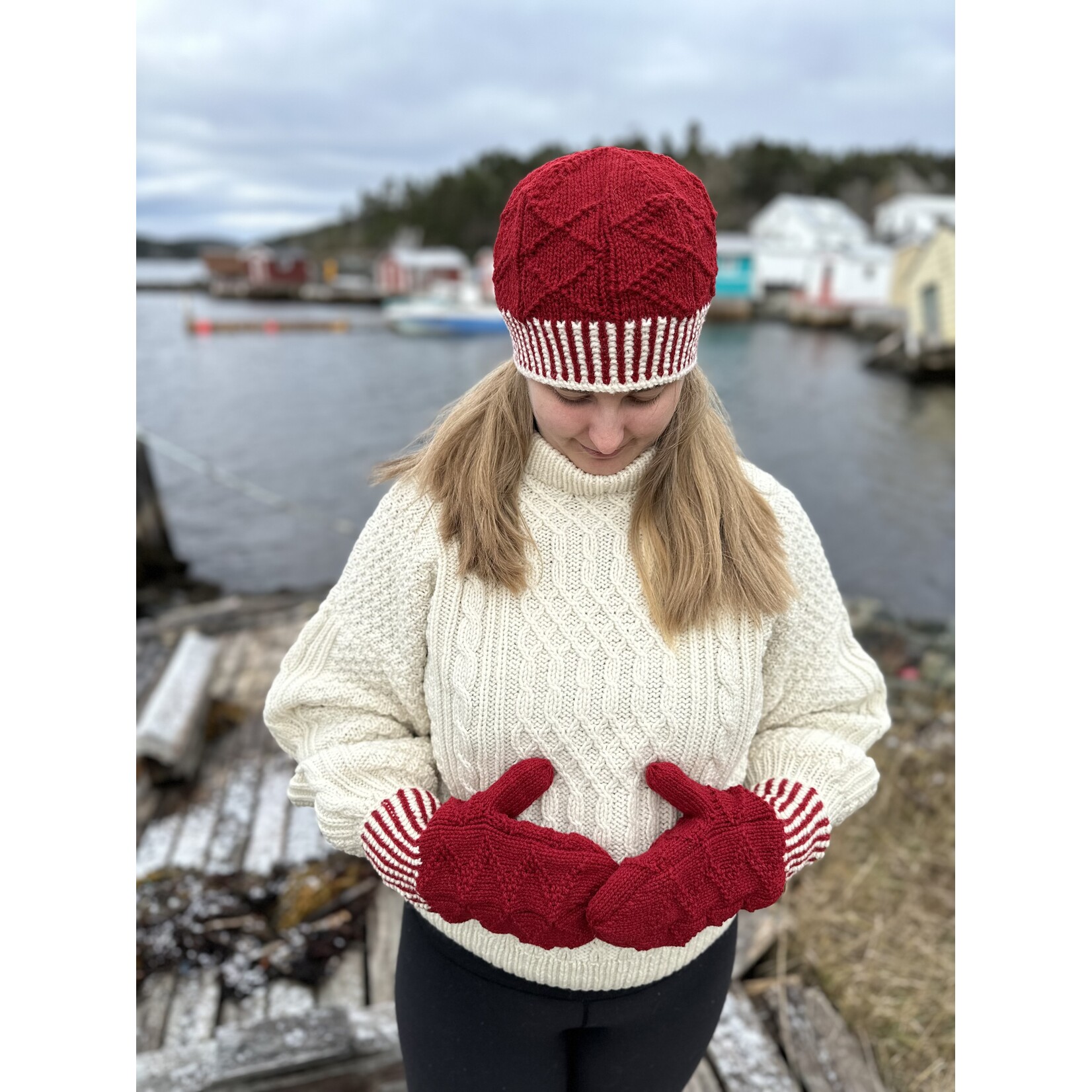 Newfoundland Guernsey Mittens & Hat Pattern