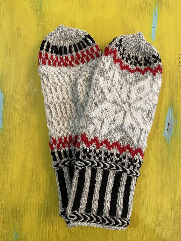 Women’s Mittens by Cathy #24