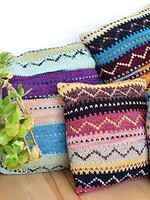 Fleece Artist Wonder Woolen Pillow Kit - Reds & Browns