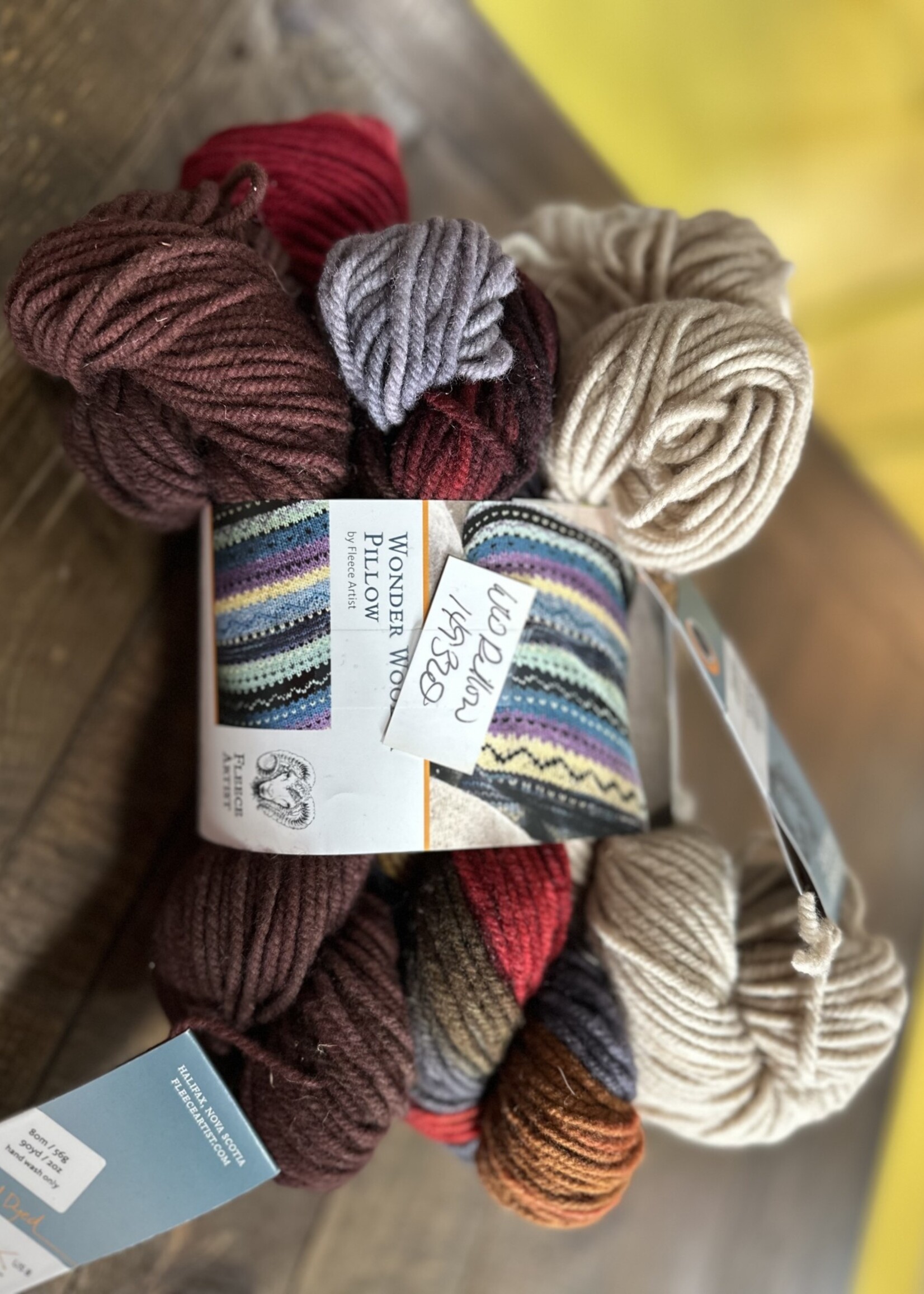 Fleece Artist Wonder Woolen Pillow Kit - Reds & Browns