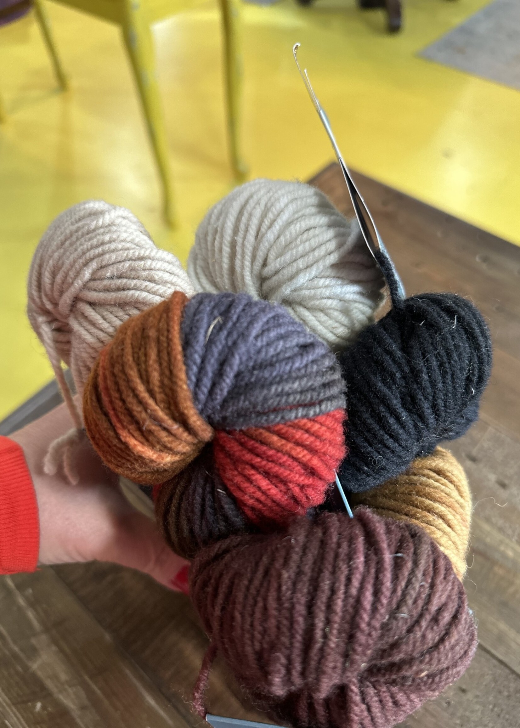 Fleece Artist Wonder Woolen Pillow Kit - Reds & Browns