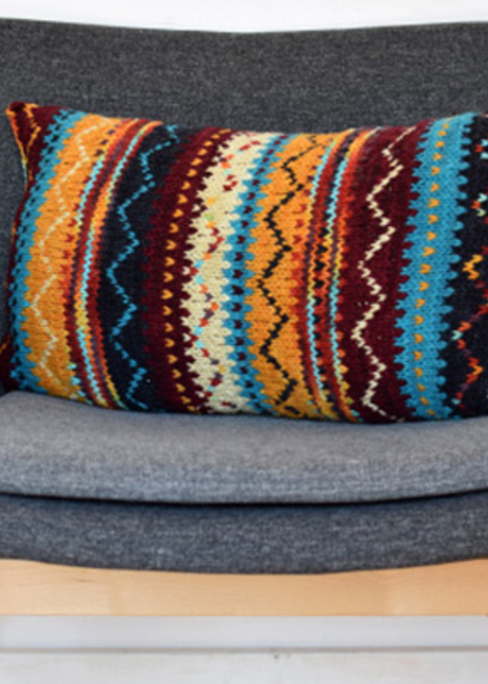 Fleece Artist Wonder Woolen Pillow Kit - Reds & Browns