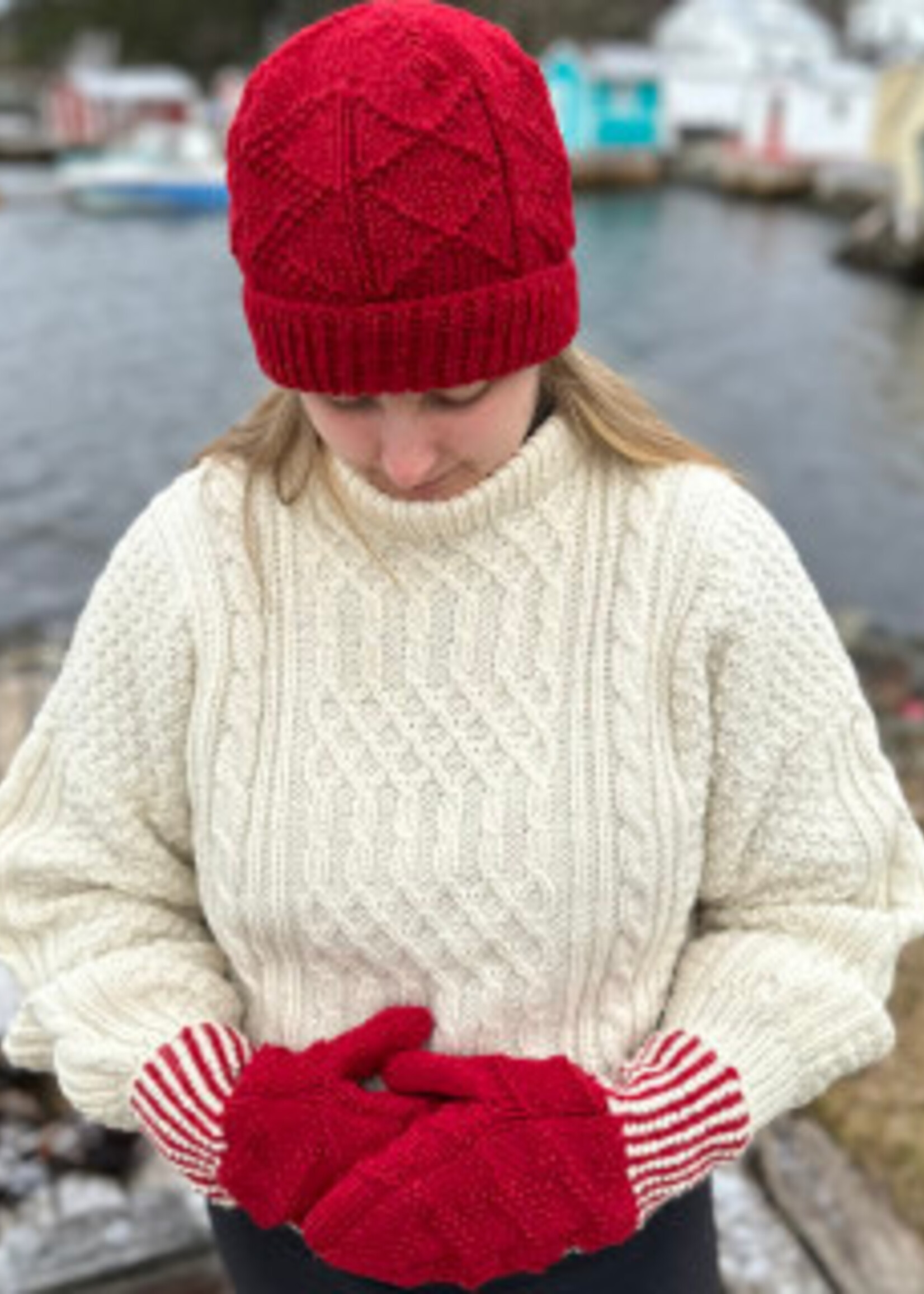 Newfoundland Guernsey Mittens & Hat KIT (Lilac & Bleached White REGAL)