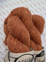 Custom Woolen Mills ltd Custom Woolen Mills - Mule Spinner 2-Ply Yarn - Fox Heather