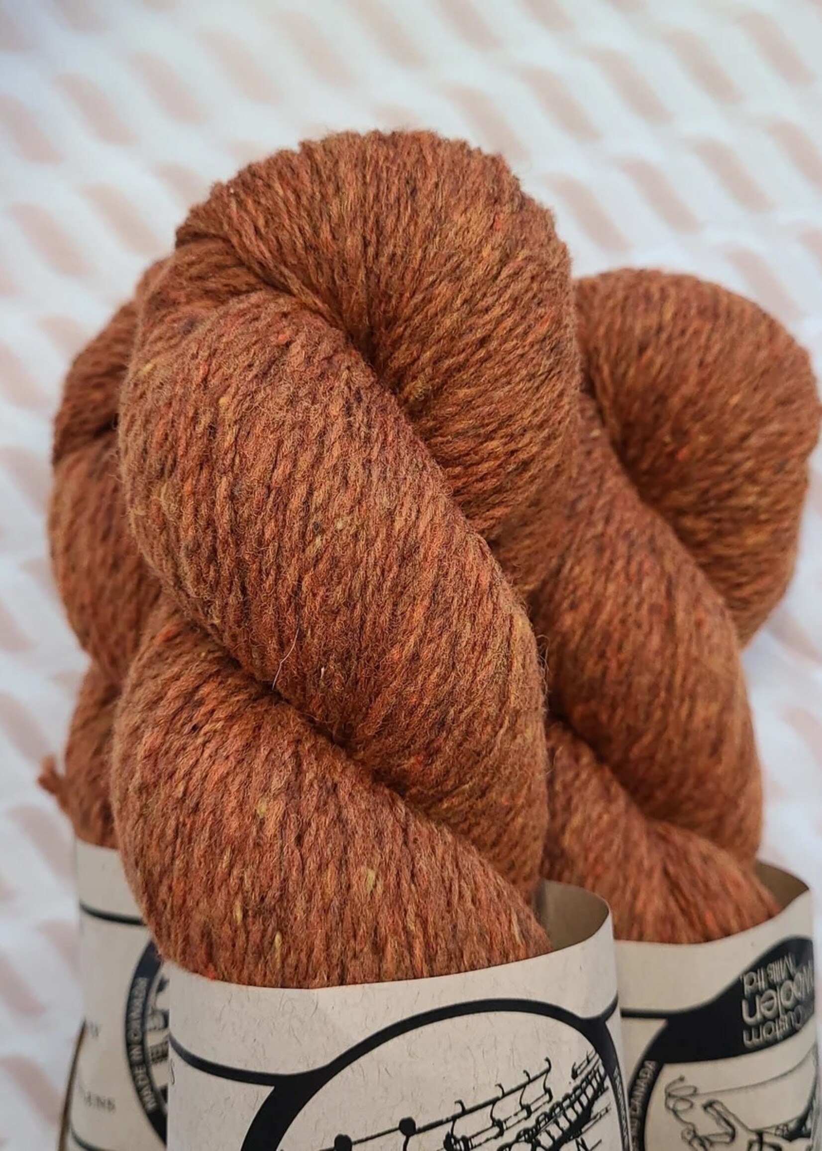 Custom Woolen Mills ltd Custom Woolen Mills - Mule Spinner 2-Ply Yarn - Fox Heather