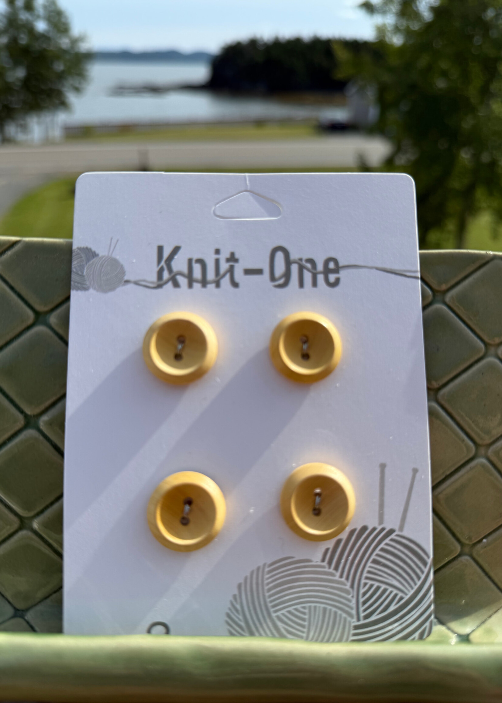 Knit One - 18mm  3/4” 2 Hole Button - Natural Wood (4 per pack)