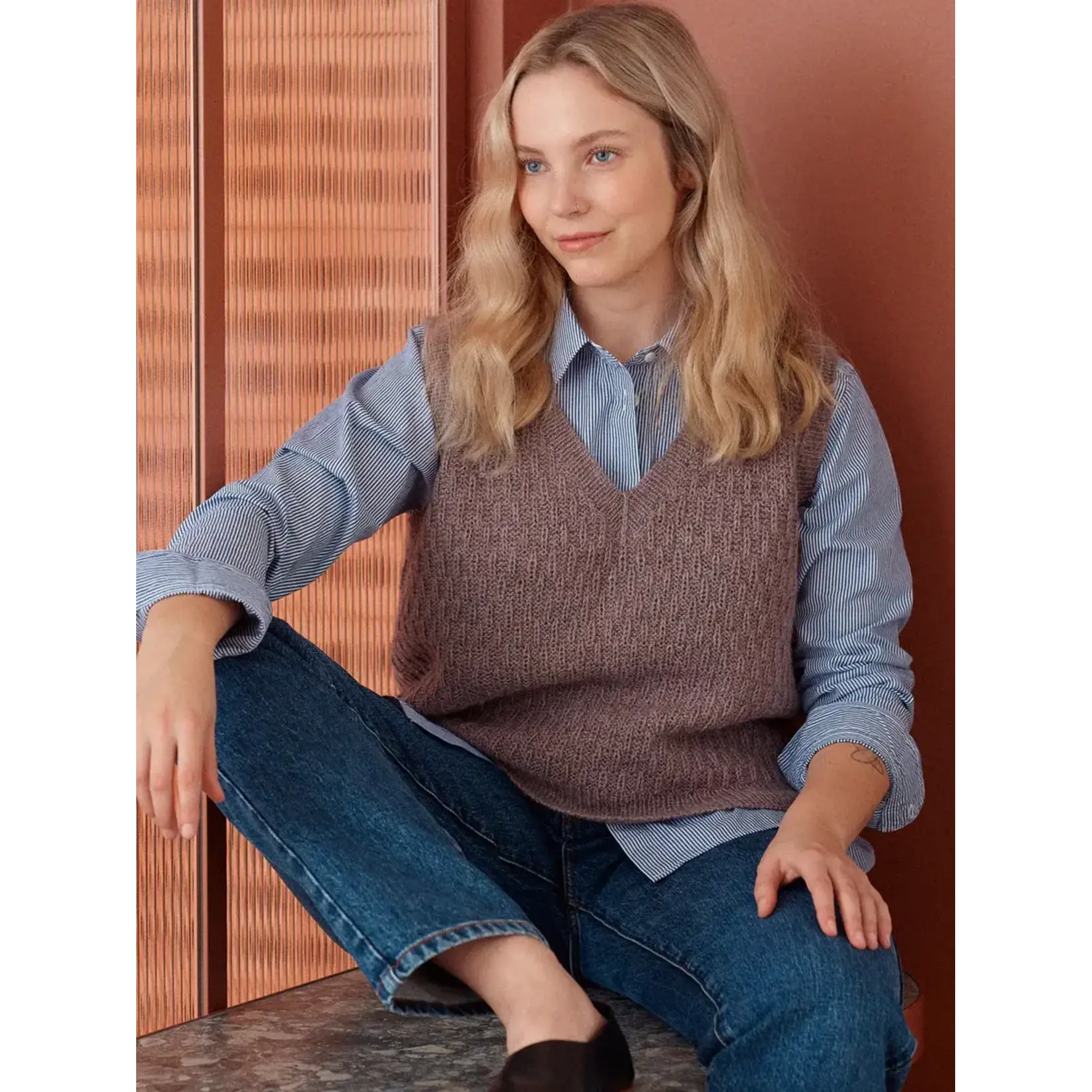 Book - 52 Weeks of Sweaters by Laine Publishing