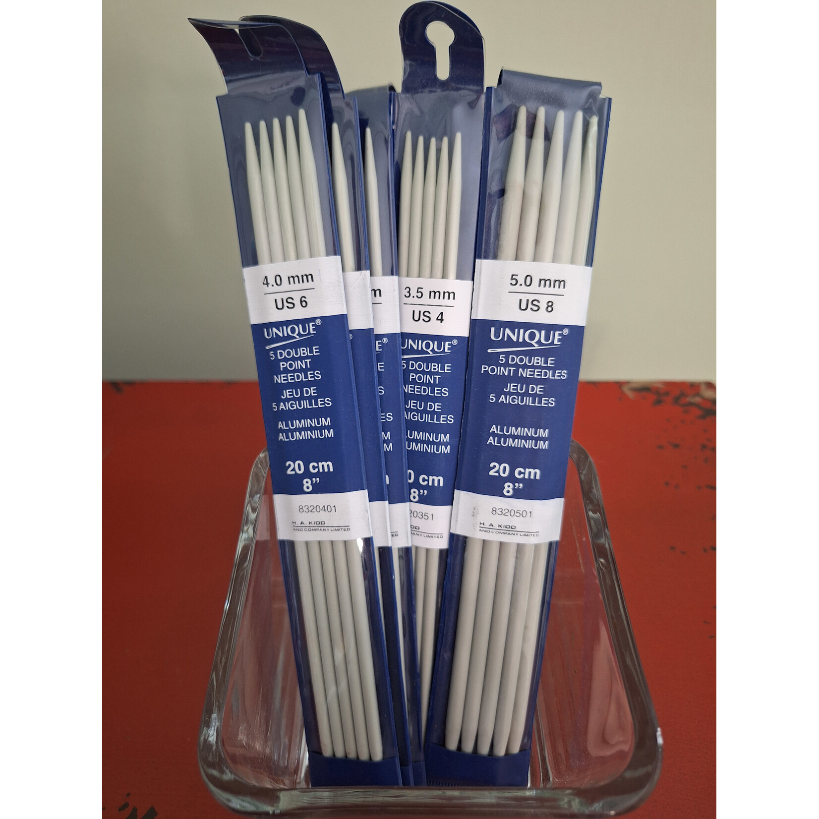 UNIQUE Double Pointed Needles - aluminum - 8" - 4.0mm