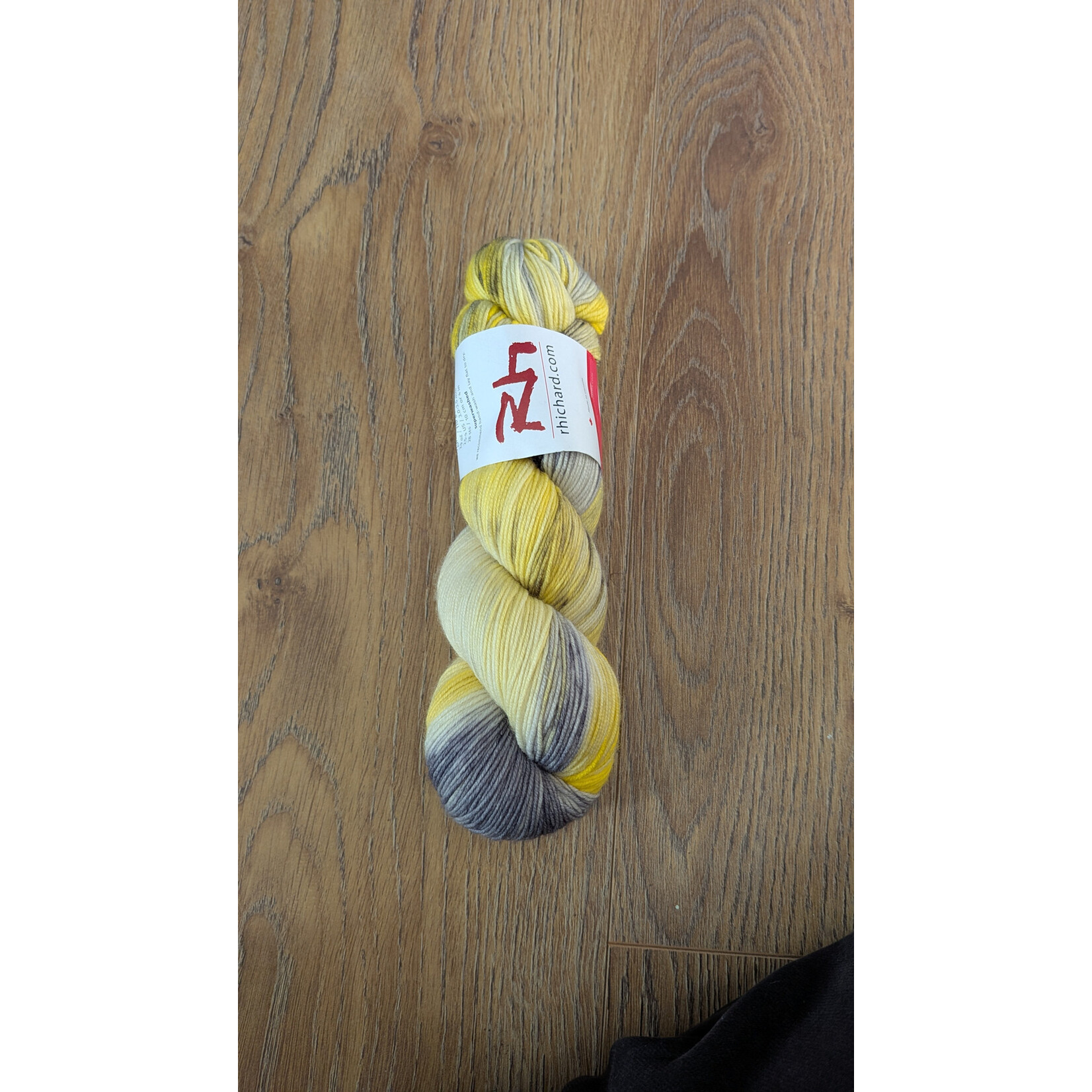 The Yarns of Rhichard Devrieze The Yarns of Rhichard Devrieze- Thede - Let it Bee