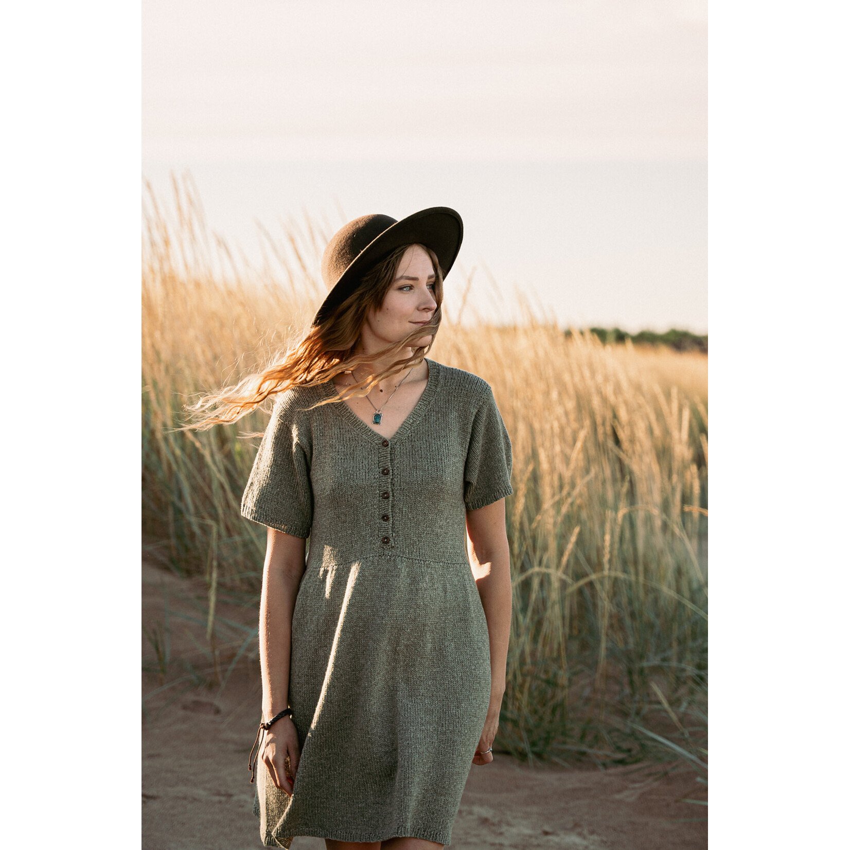 Book - Unfolding Landscapes: 17 Knits for the Road by Ronja Hakalehto & Laine Publishing