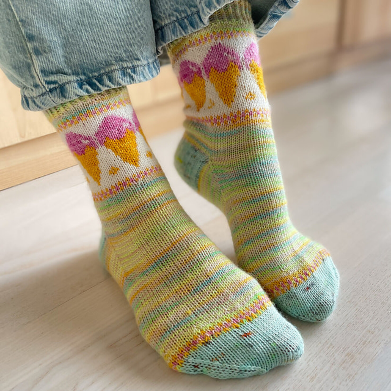 Book - Charming Colorwork Socks by Charlotte Stone