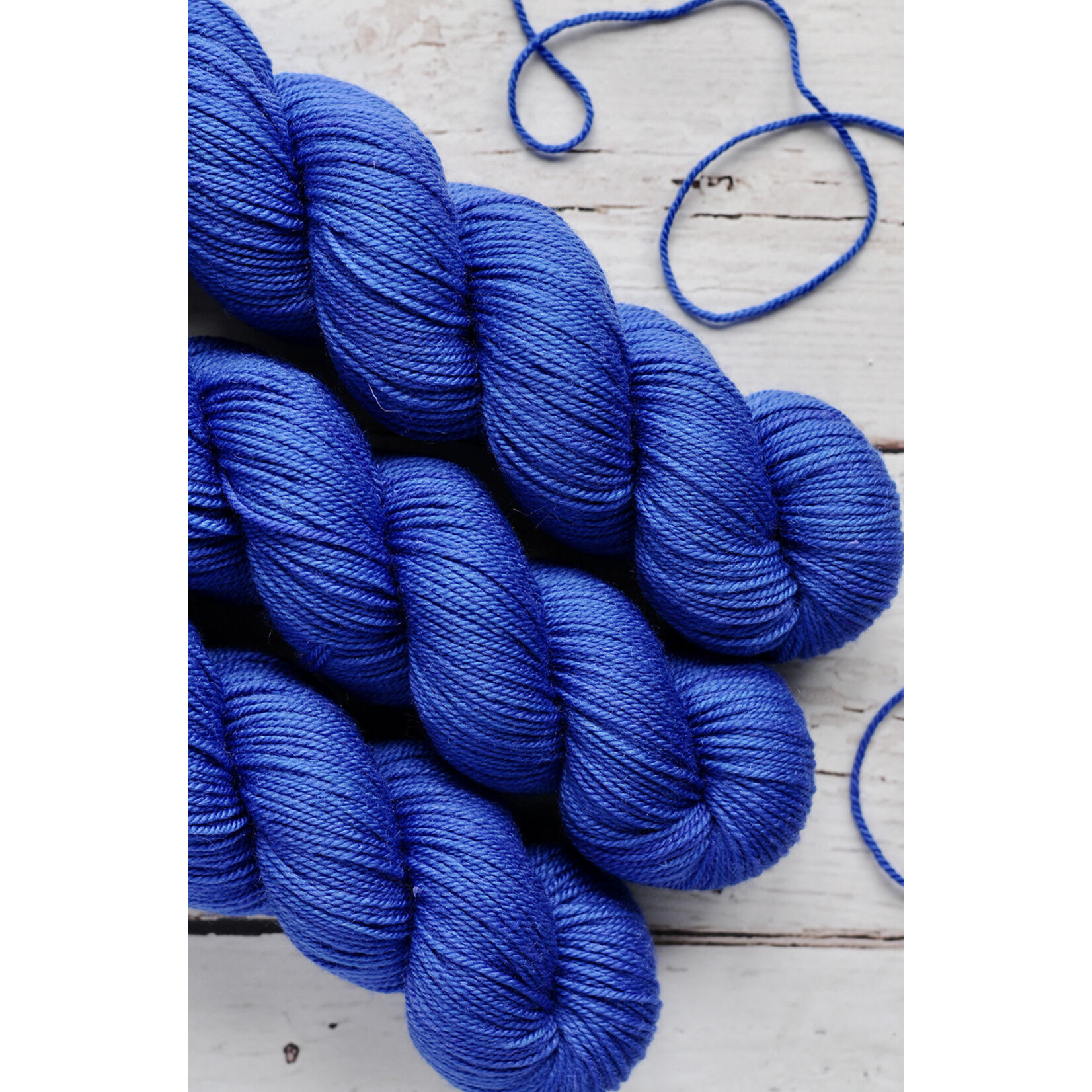 Julie Asselin Julie Asselin - Leizu DK - Cobalt
