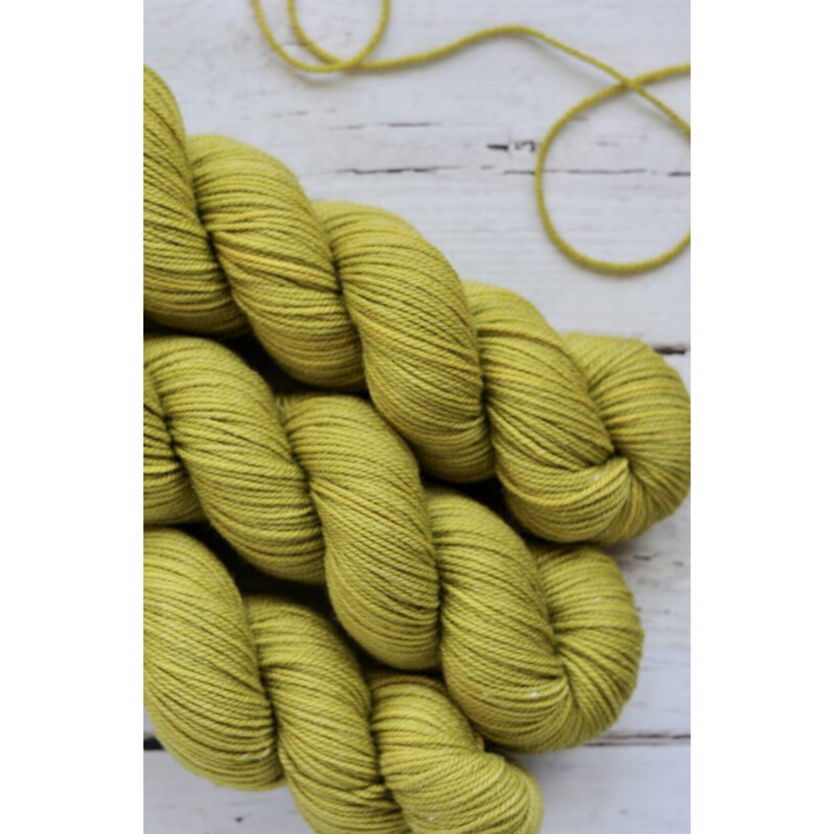 Julie Asselin Julie Asselin - Leizu DK -  Olea