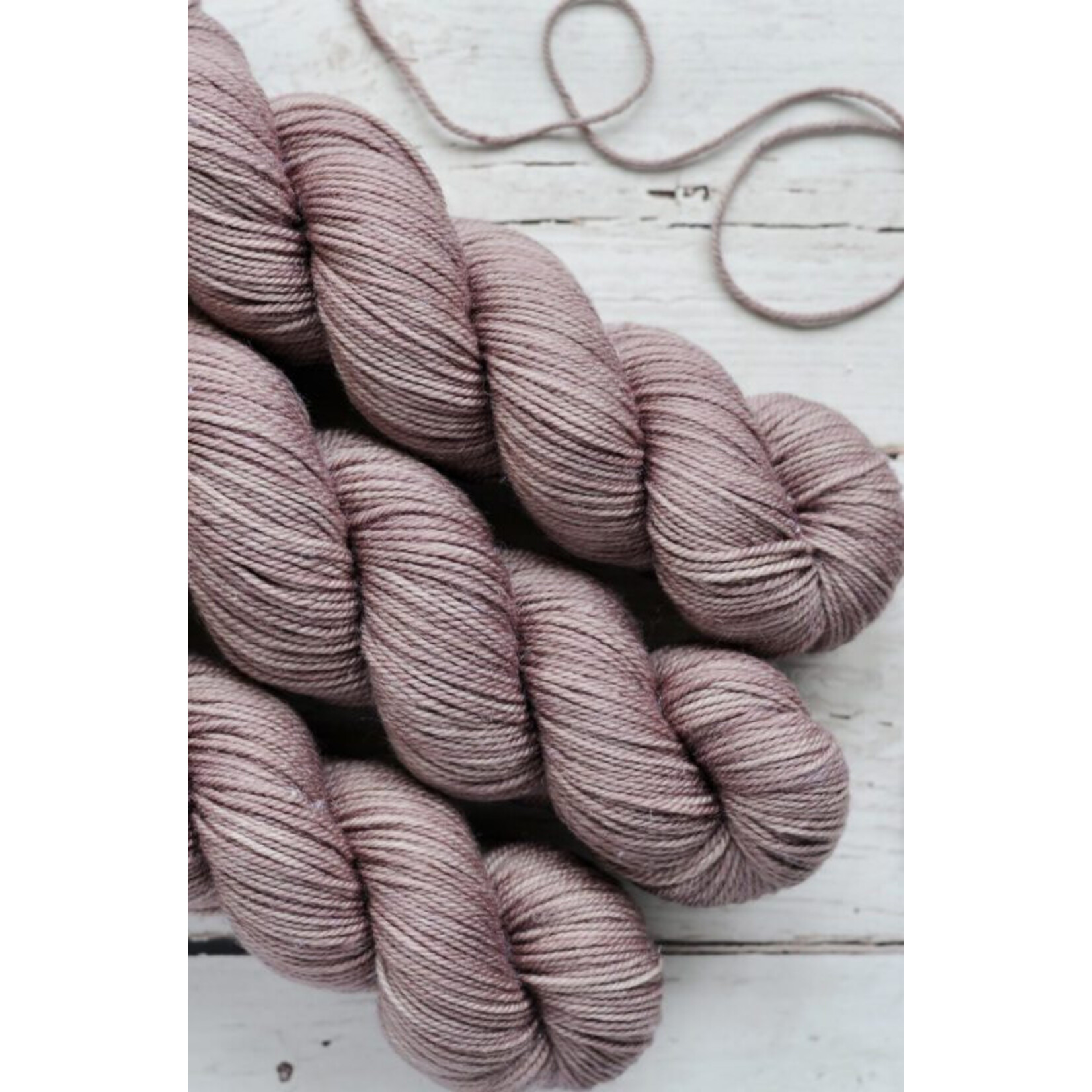 Julie Asselin Julie Asselin -  Leizu DK - Gres