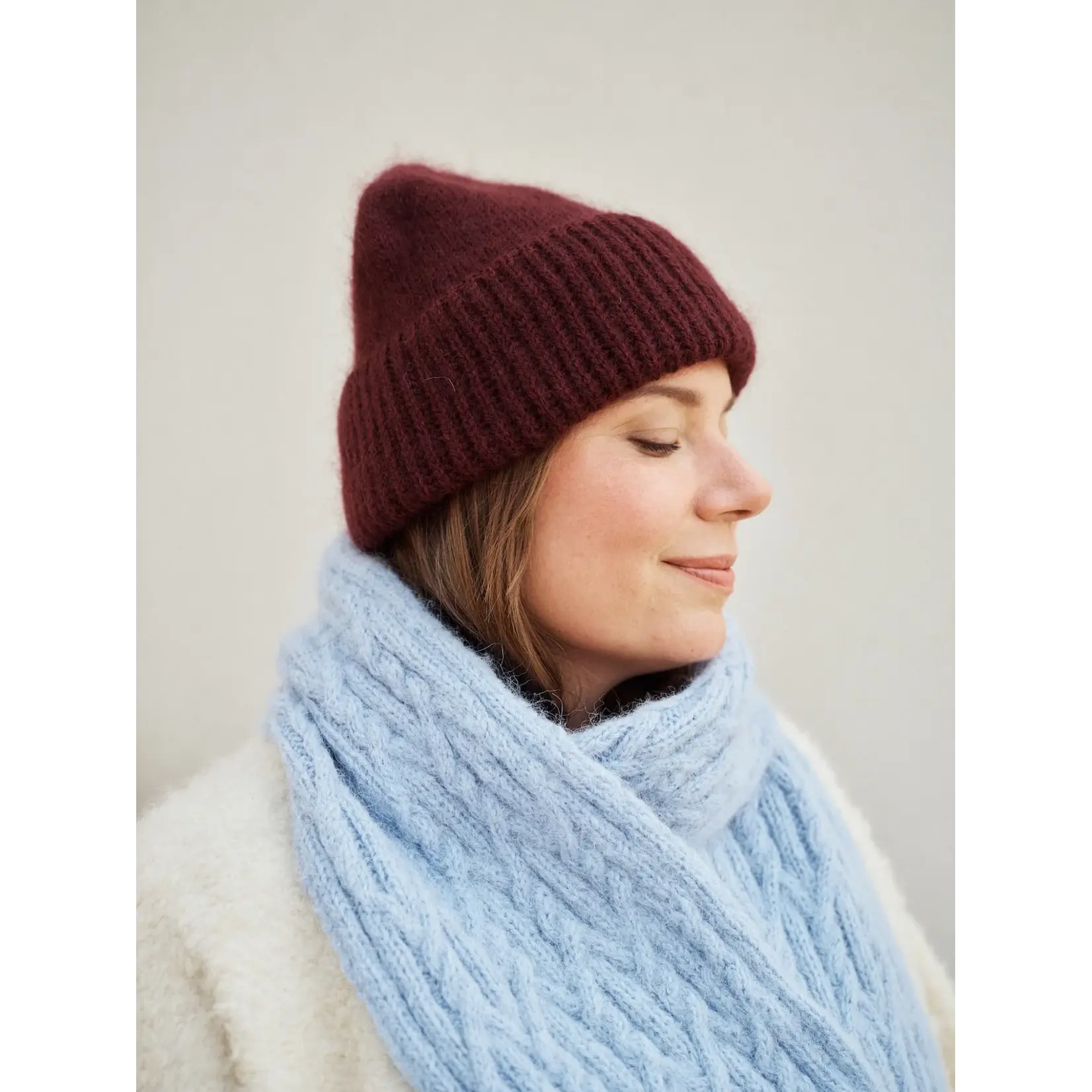 Book - Foundations: 20 Knitted Accessories by Sari Nordlund