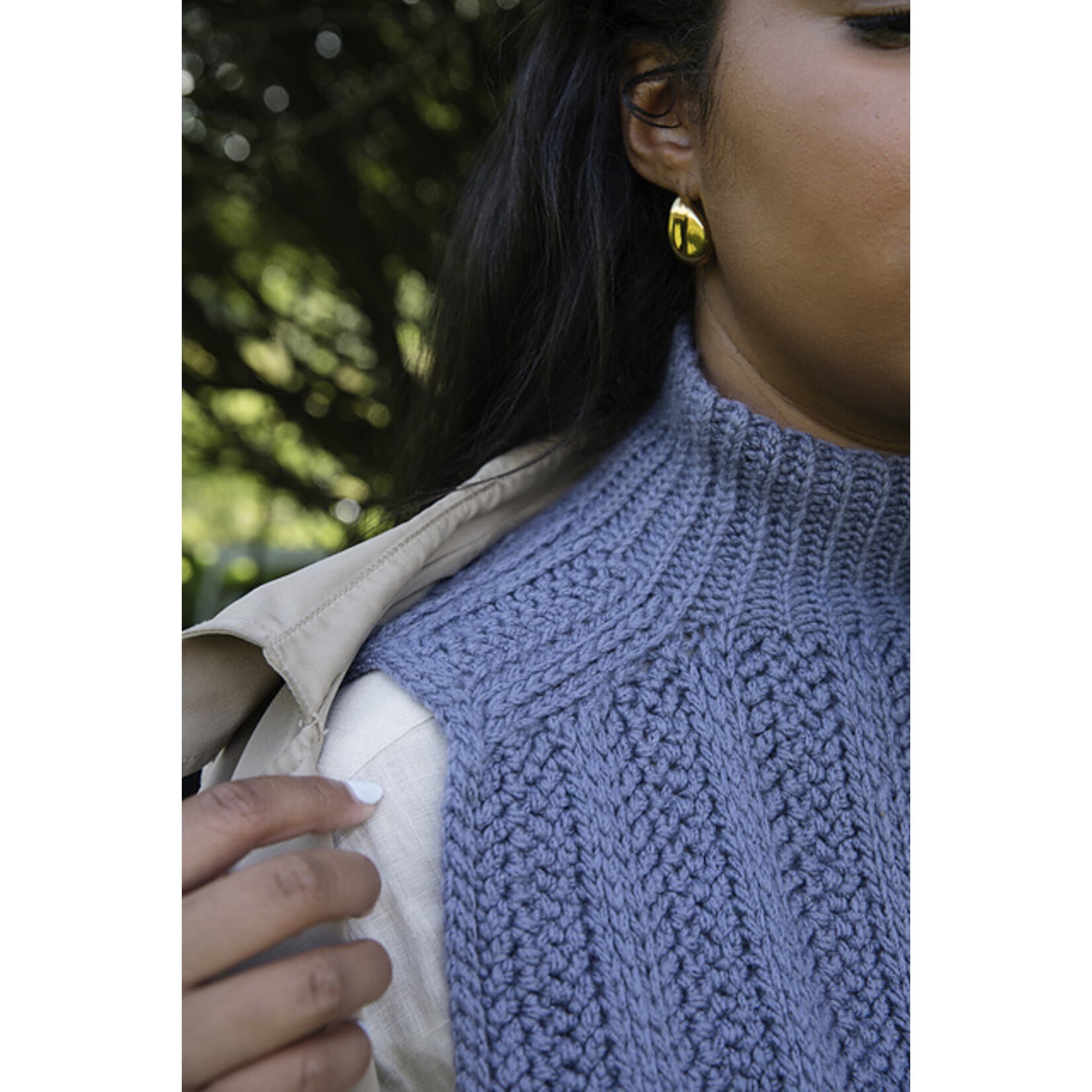 Book - 52 Weeks of One-Skein Knits by Laine Publishing