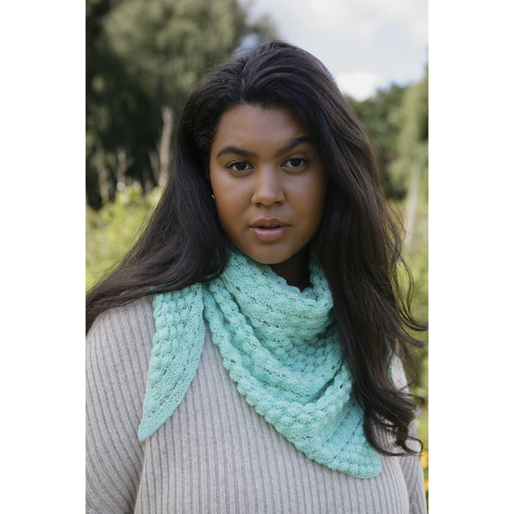 Book - 52 Weeks of One-Skein Knits by Laine Publishing