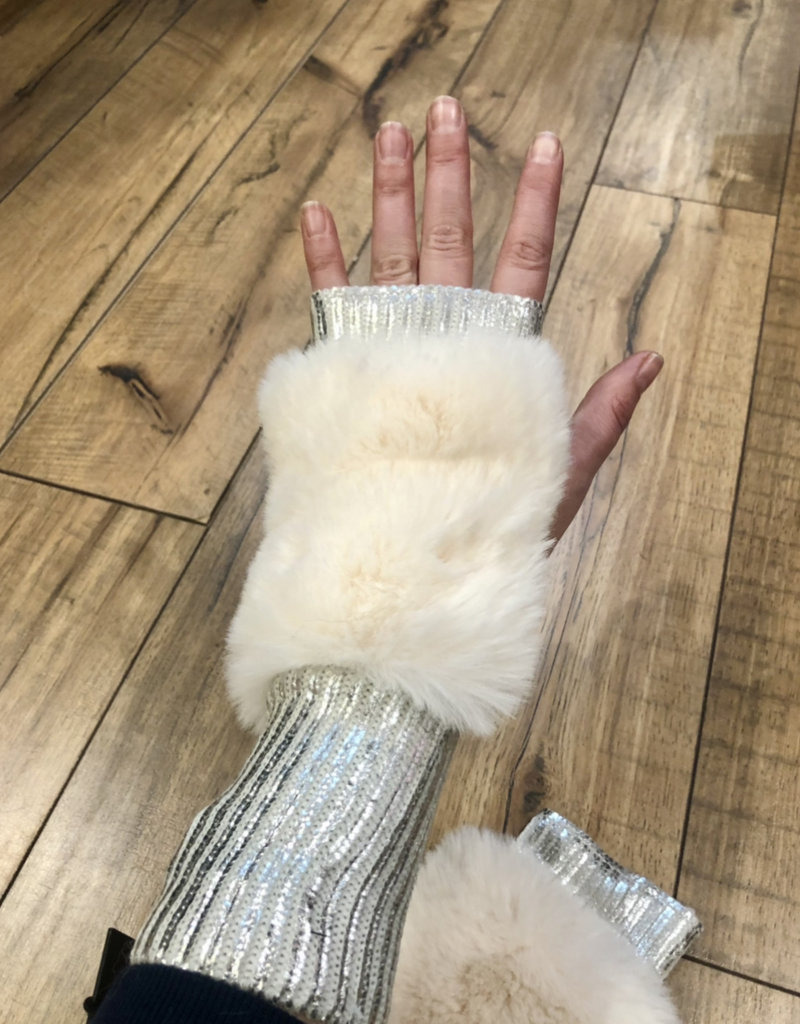 jocelyn faux fur mittens