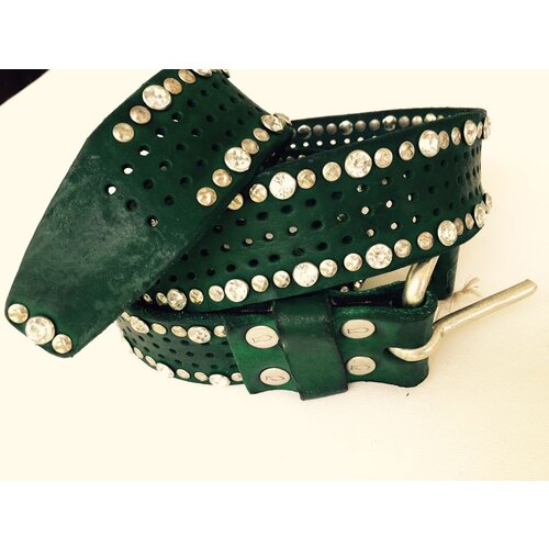 Campomaggi 100% cow leather belt. Bling Linings. Green bottle. Size 85 Campomaggi 100% cow leather belt. Bling Linings. Green bottle. Size 85