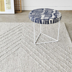Gus Modern Avro Rug Oatmeal 8x10