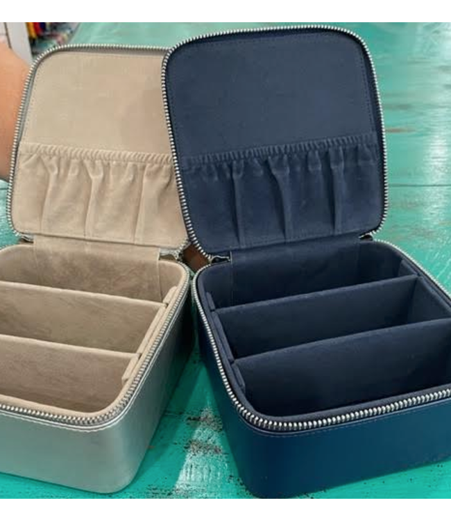 6" Self-Finishing Leather Box