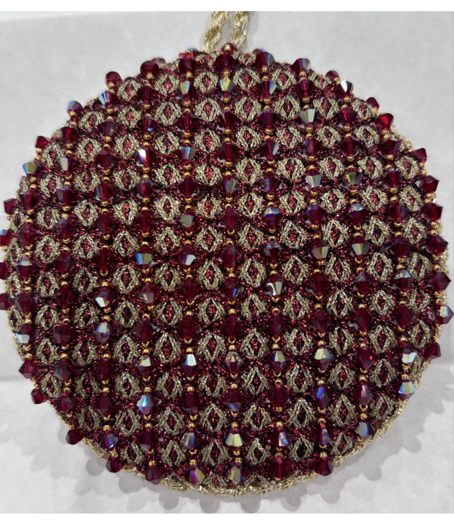 Crystal Ball Red/Gold Ornament Kit