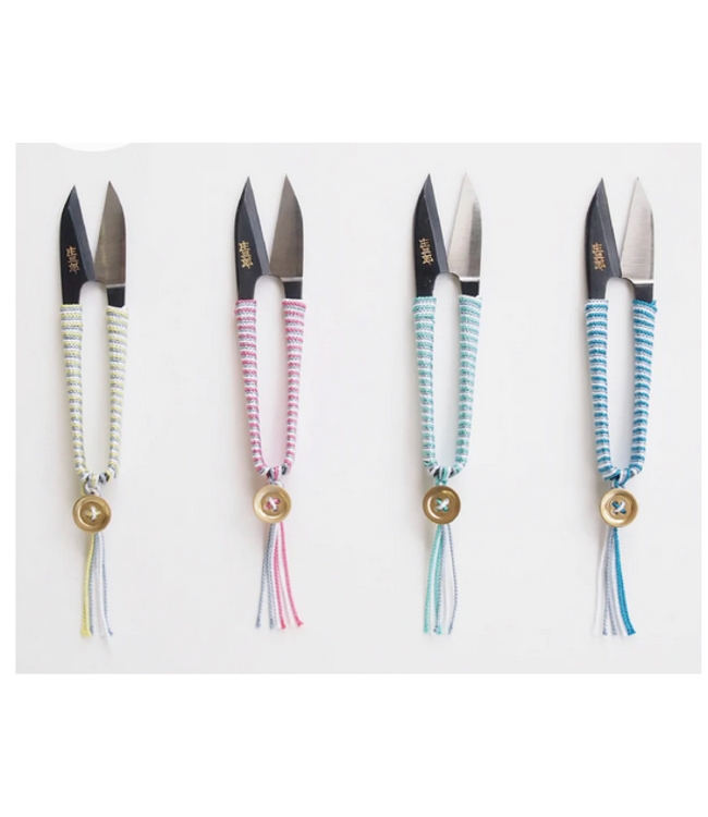 Scissors Shoeburo Thread Snips with IGA Silk Braid